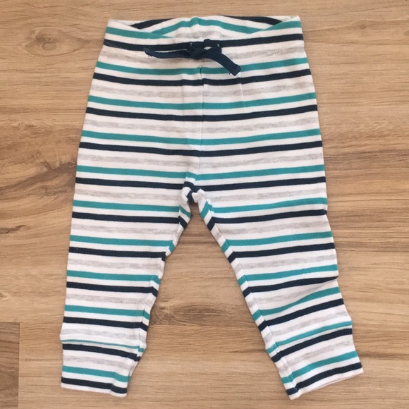 Gymboree 2 pair of pants - Picture 2 of 5